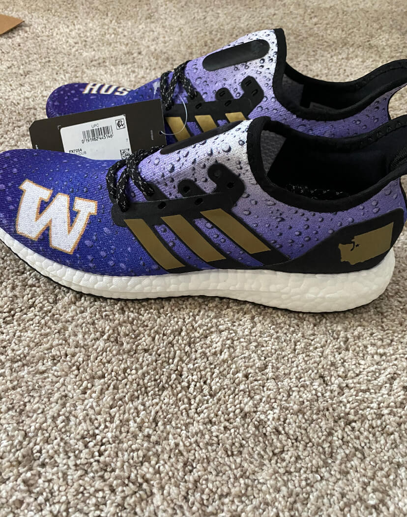 fødsel blive imponeret Understrege Limited Special Edition UW Football Adidas Running Shoes : NARP Clothing